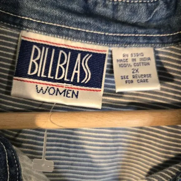 Bill Blass Women 2X Blue/White Striped Sleeveless Top with Embroidery [0275] - Picture 6 of 8